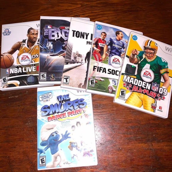 WII VIDEOGAMES - Picture 3 of 5